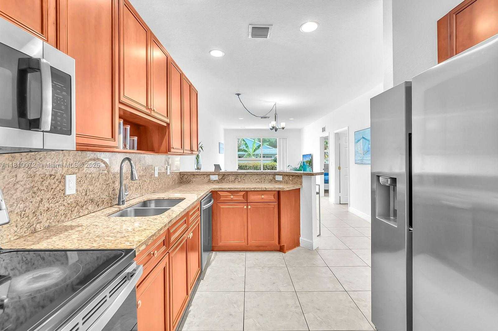 Small Image of 9741 DARLINGTON PL, Cooper City Number 12