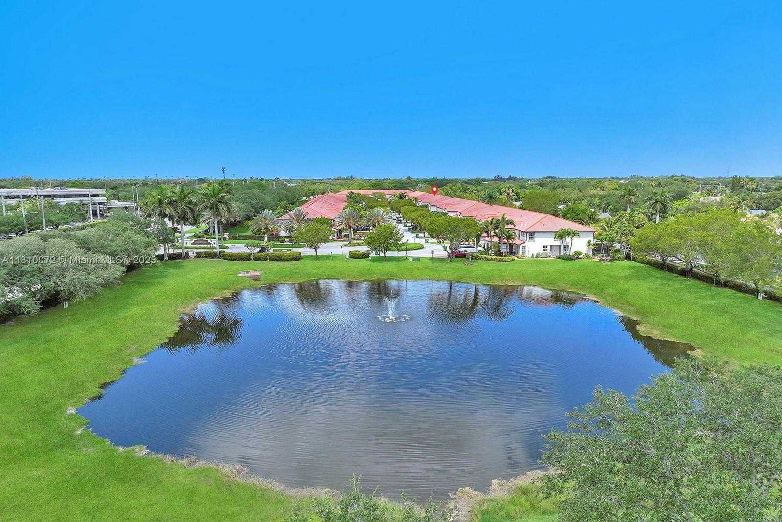 Small Image of 9741 DARLINGTON PL, Cooper City Number 40