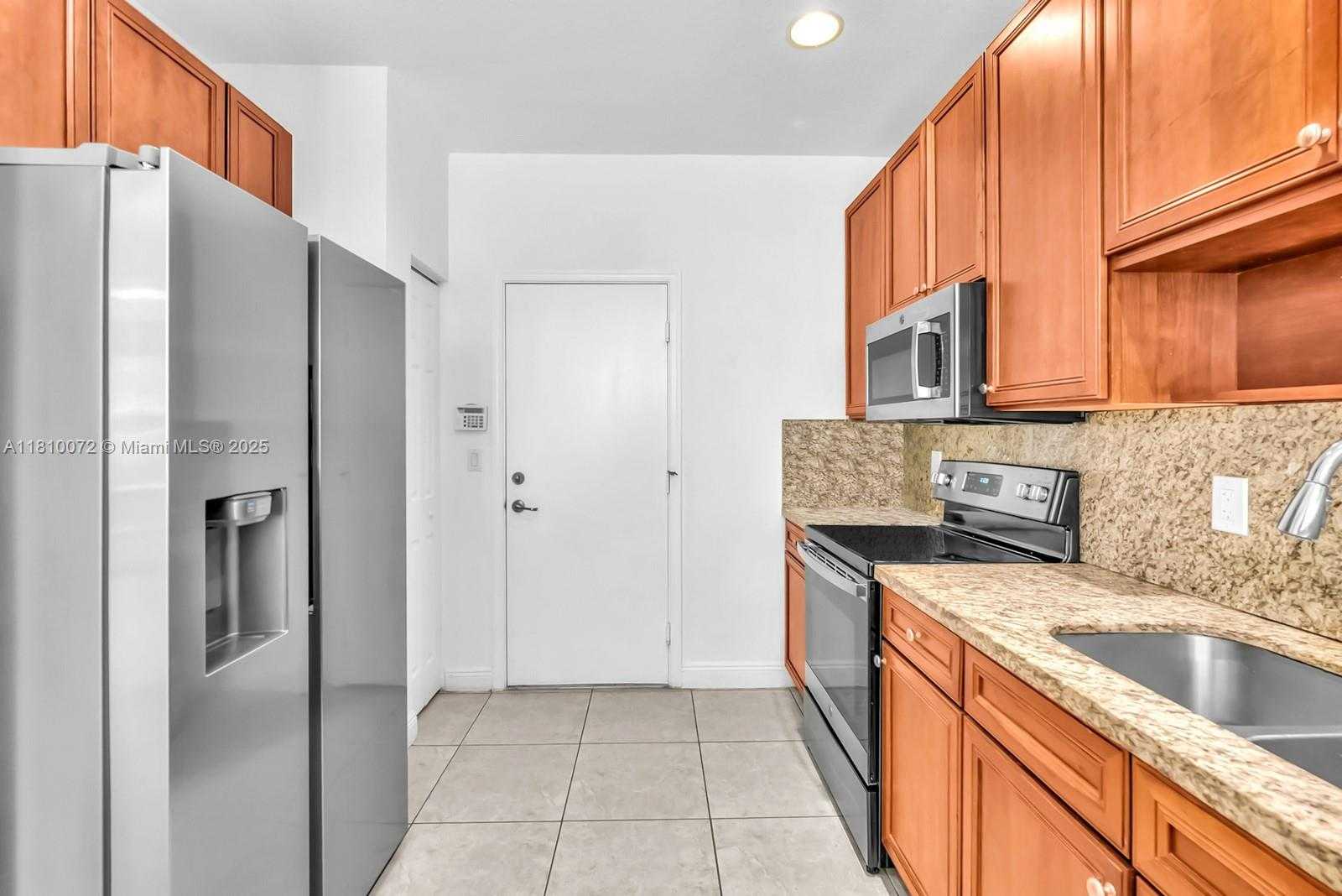 Small Image of 9741 DARLINGTON PL, Cooper City Number 8