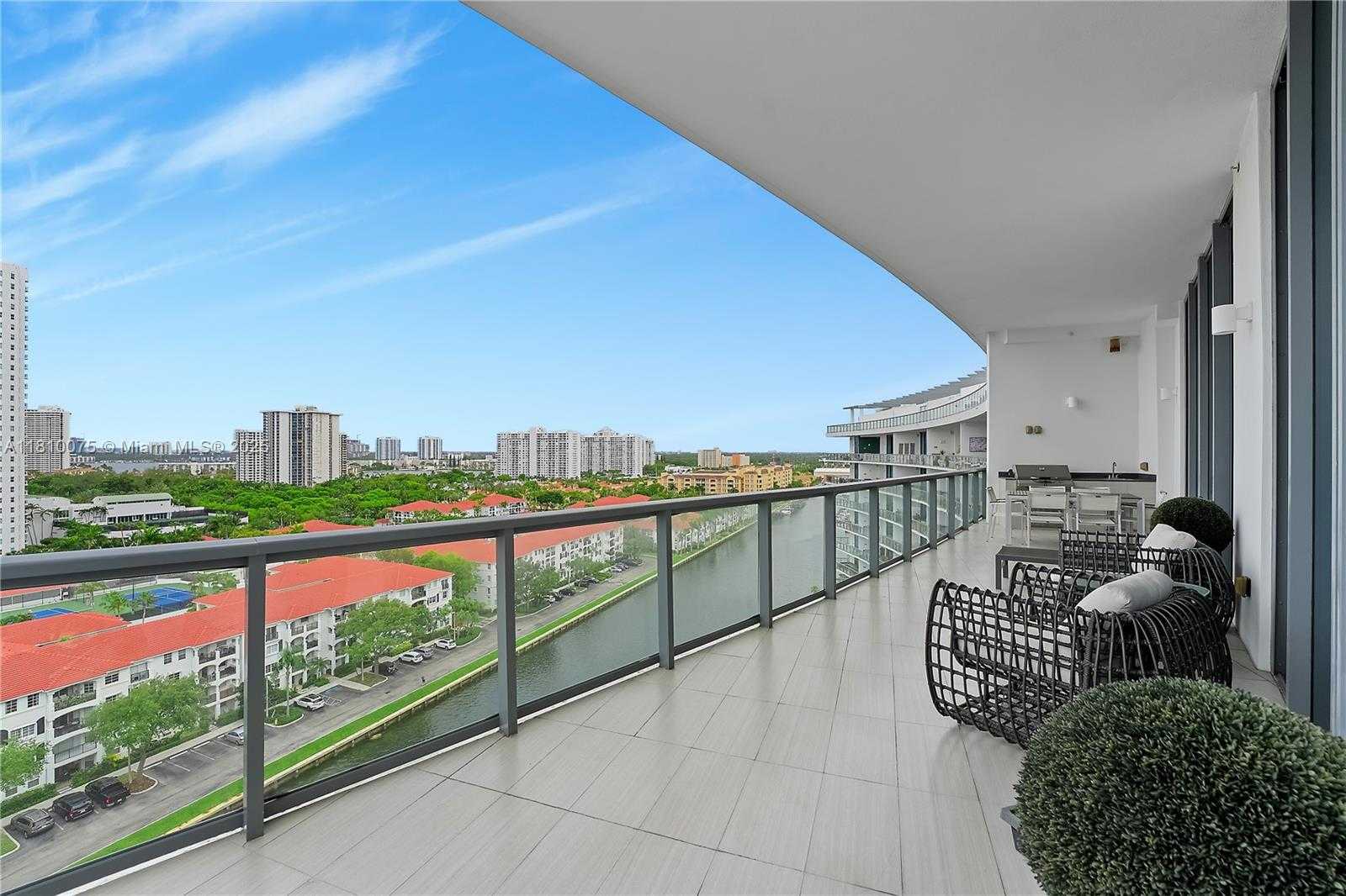 Small Image of 3250 NORTH EAST 188TH ST #UPH08, Aventura Number 11