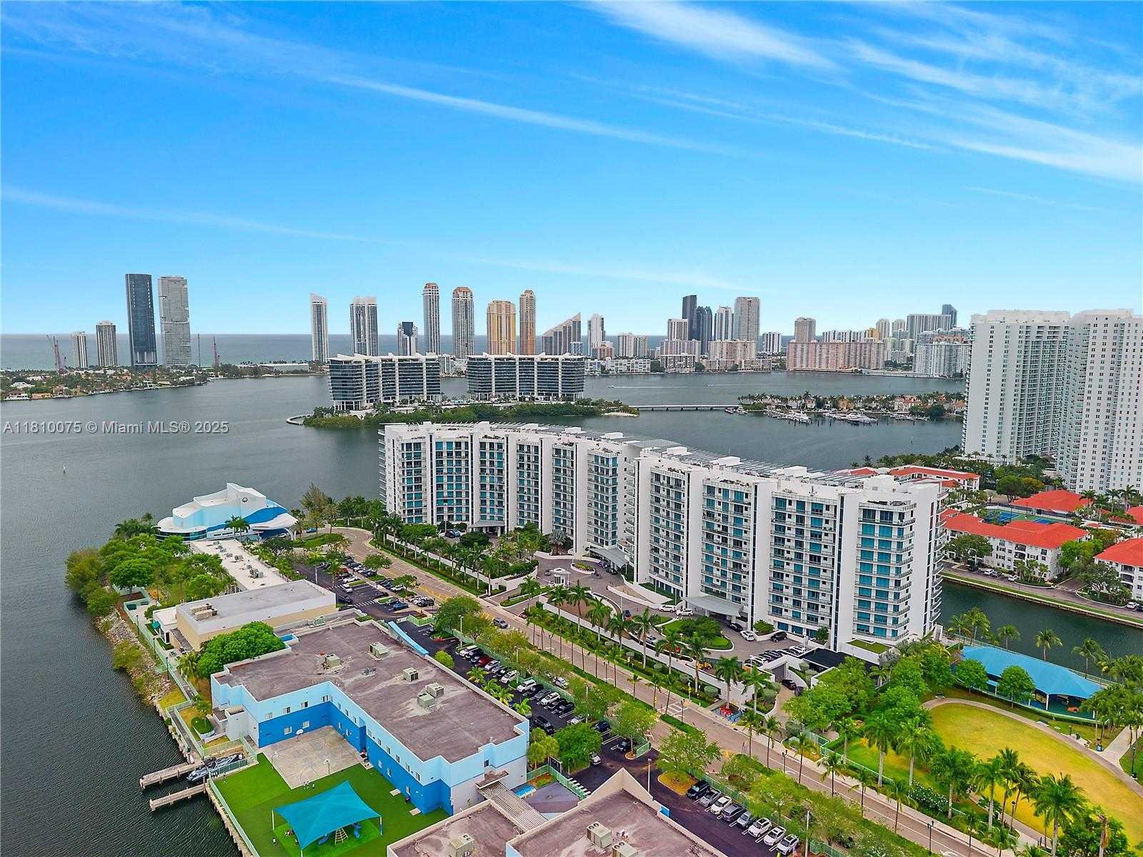 Small Image of 3250 NORTH EAST 188TH ST #UPH08, Aventura Number 41