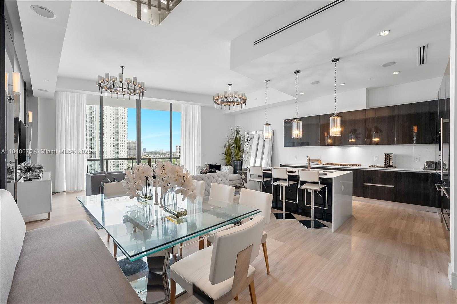 Small Image of 3250 NORTH EAST 188TH ST #UPH08, Aventura Number 5