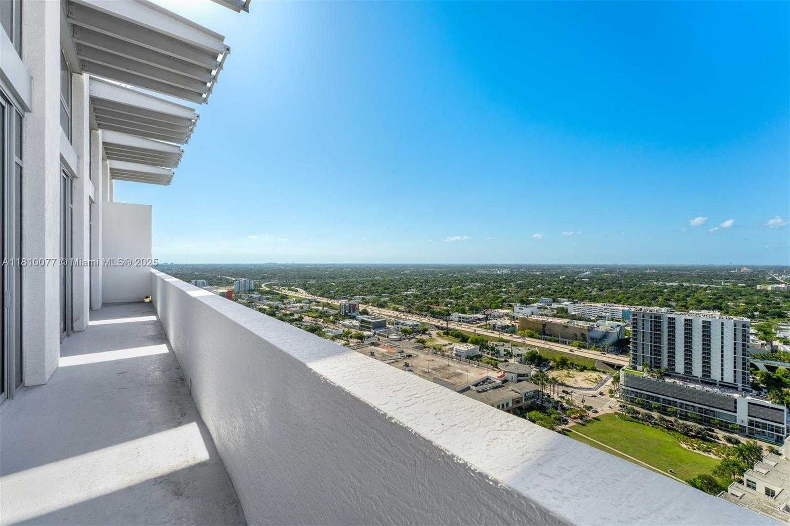 Small Image of 3301 NORTH EAST 1ST AVE #PH7, Miami Number 32