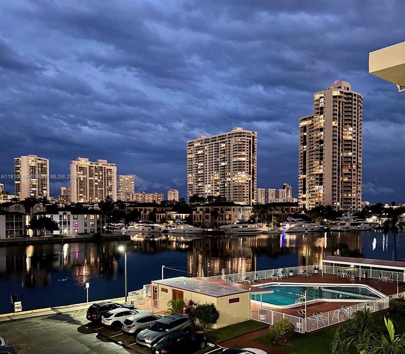 Small Image of 2999 POINT EAST DR #C-409, Aventura Number 11