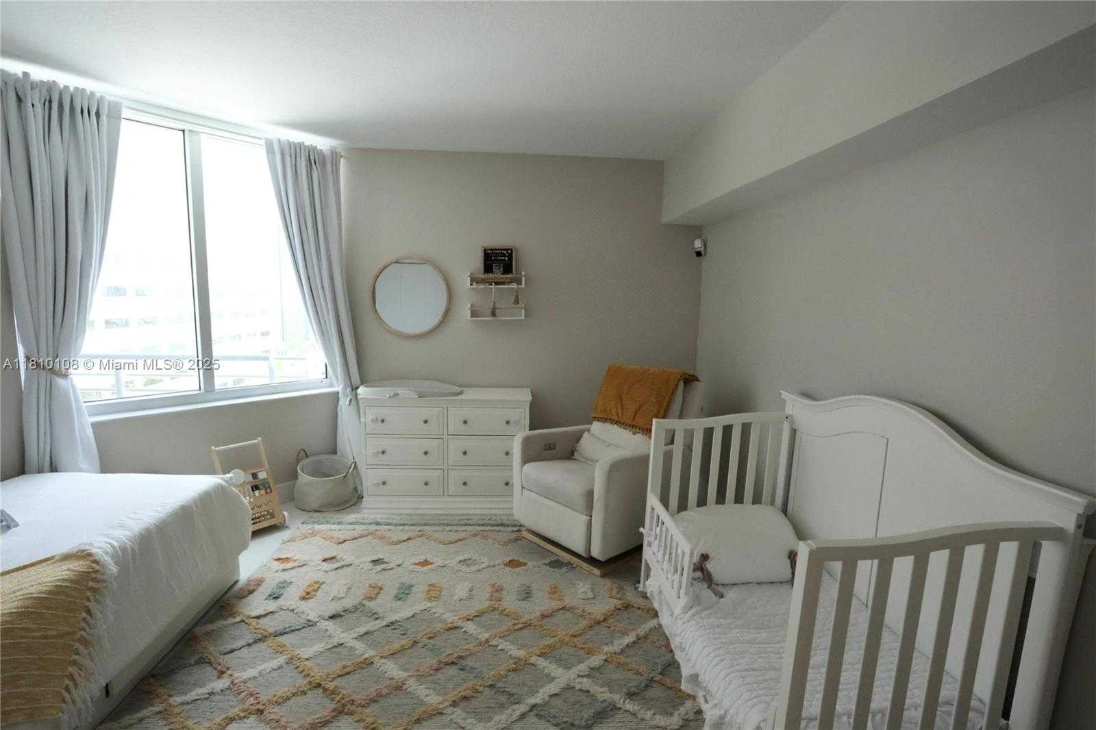 Small Image of 325 SOUTH BISCAYNE BLVD #1822, Miami Number 20