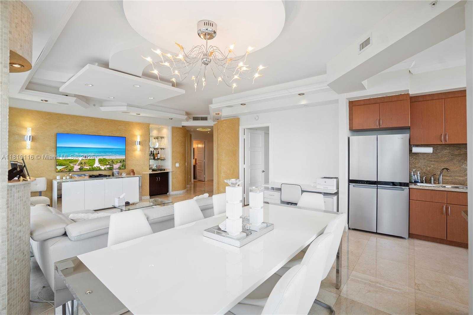 Small Image of 4775 COLLINS AVE #PH4107, Miami Beach Number 19