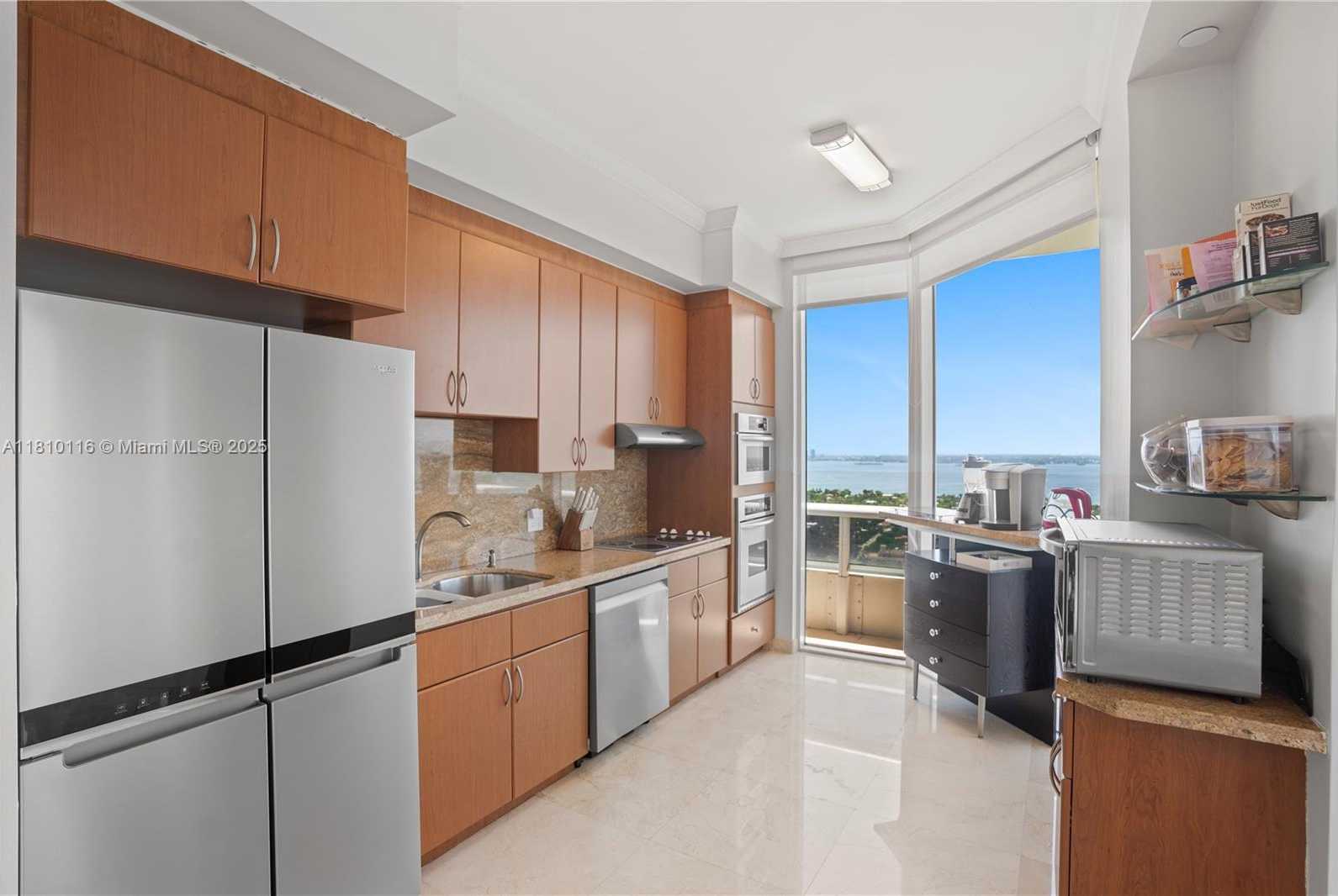 Small Image of 4775 COLLINS AVE #PH4107, Miami Beach Number 20