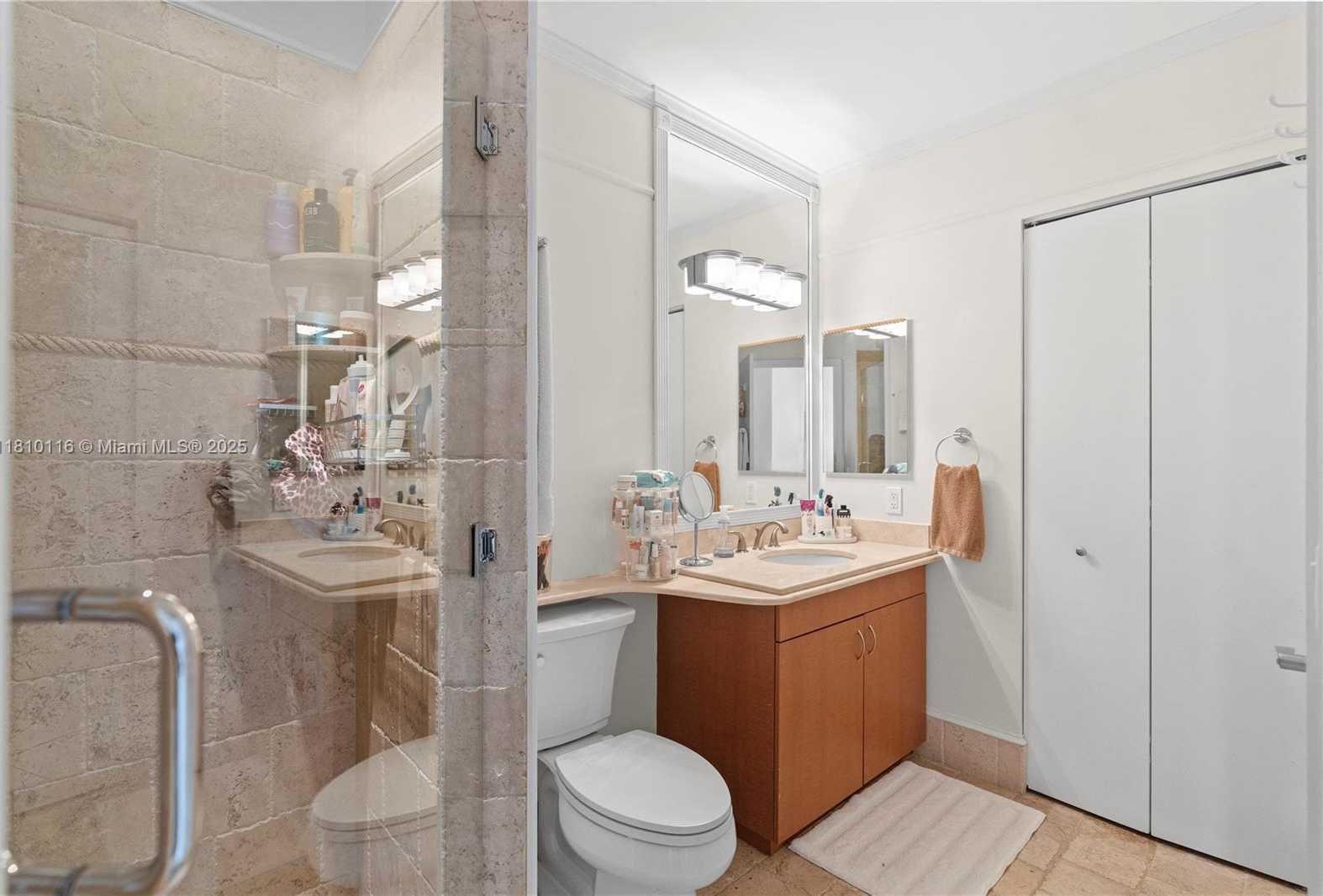 Small Image of 4775 COLLINS AVE #PH4107, Miami Beach Number 39