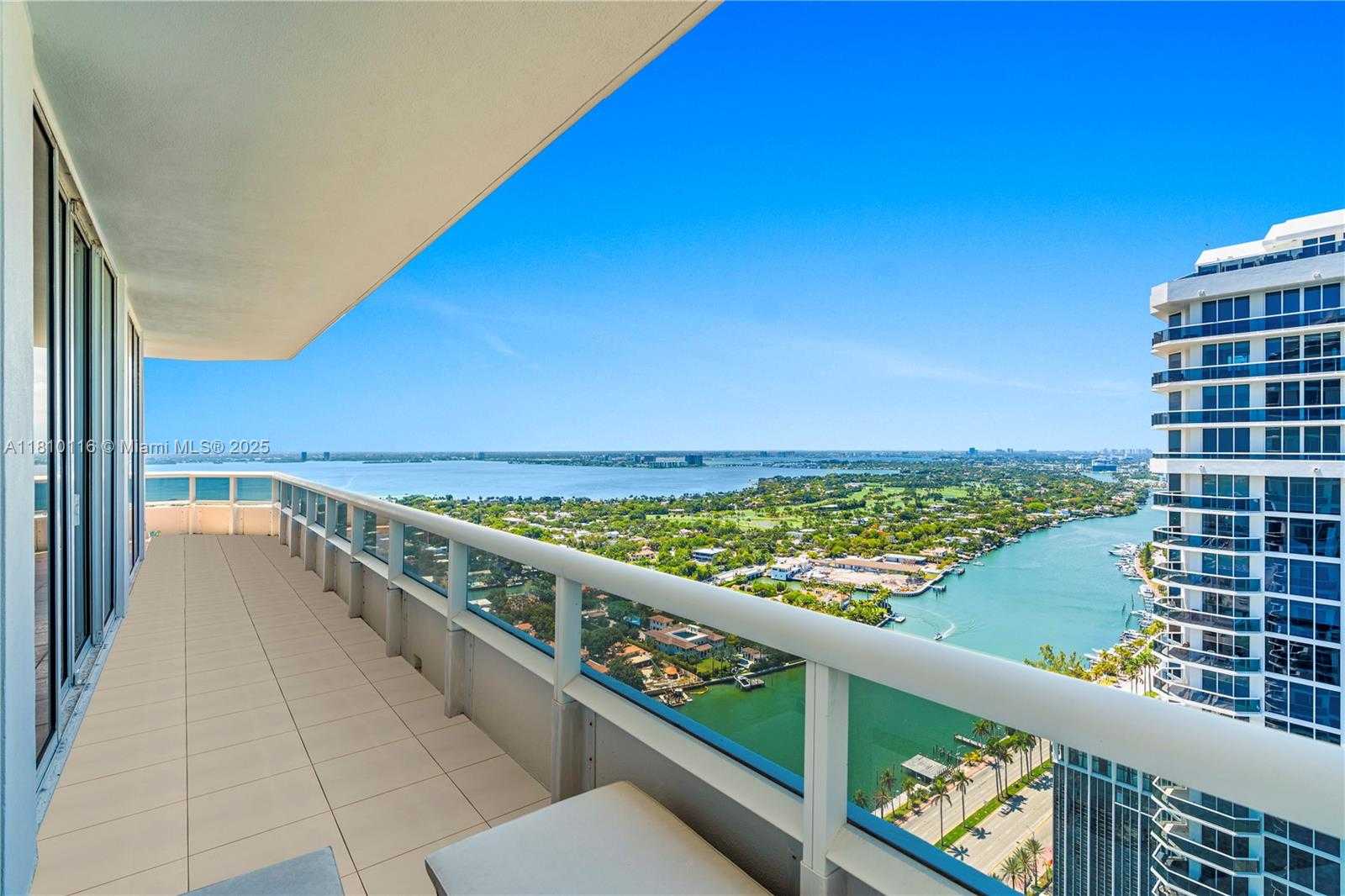 Small Image of 4775 COLLINS AVE #PH4107, Miami Beach Number 9