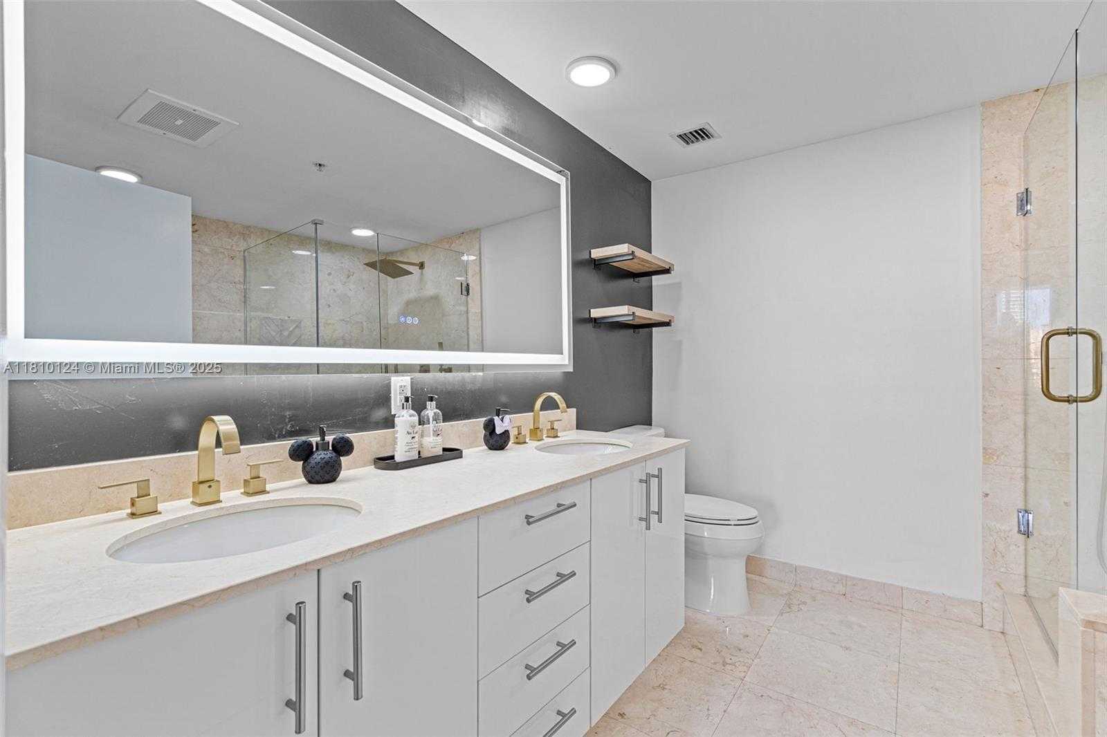 Small Image of 550 OKEECHOBEE BLVD #502, West Palm Beach Number 10