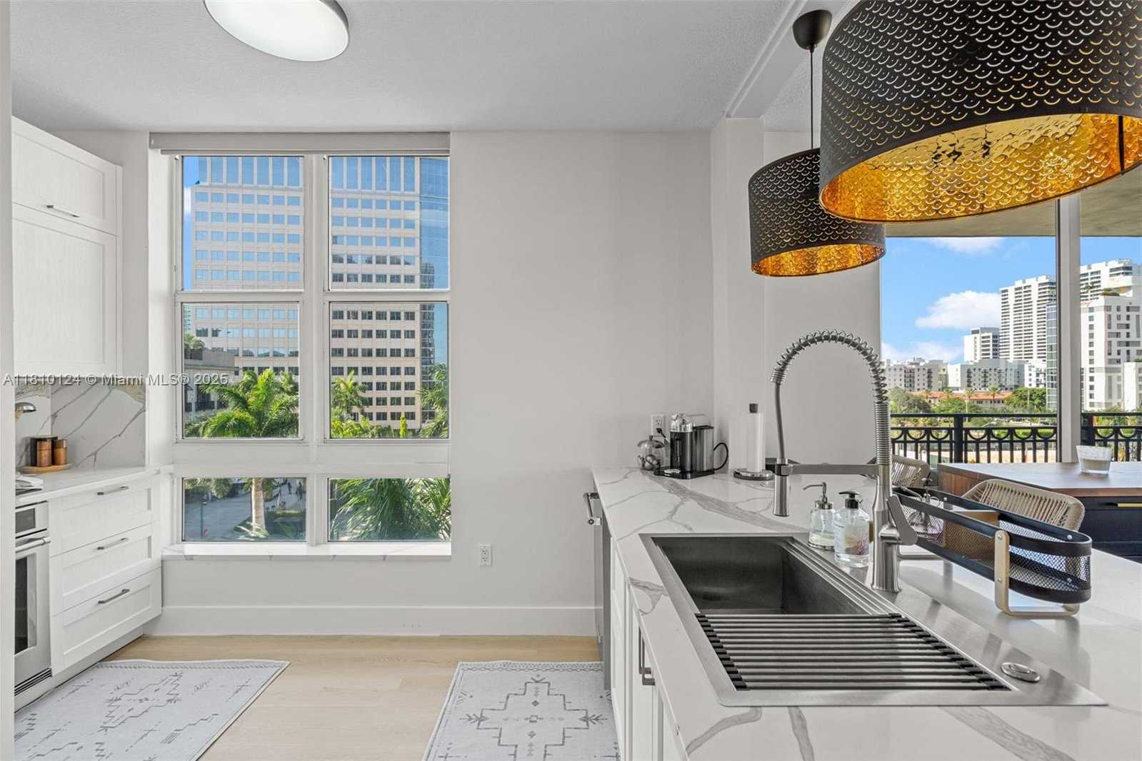 Small Image of 550 OKEECHOBEE BLVD #502, West Palm Beach Number 21