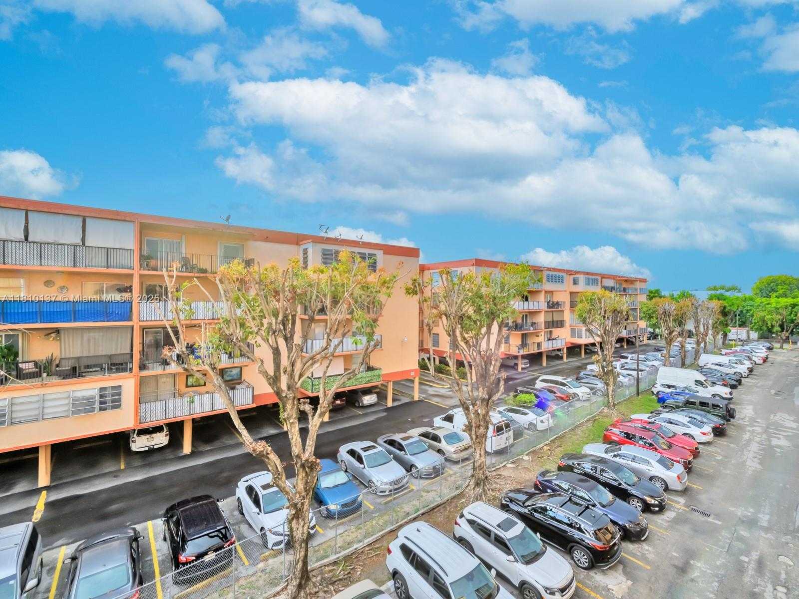 Small Image of 1890 WEST 56TH ST #1307, Hialeah Number 33