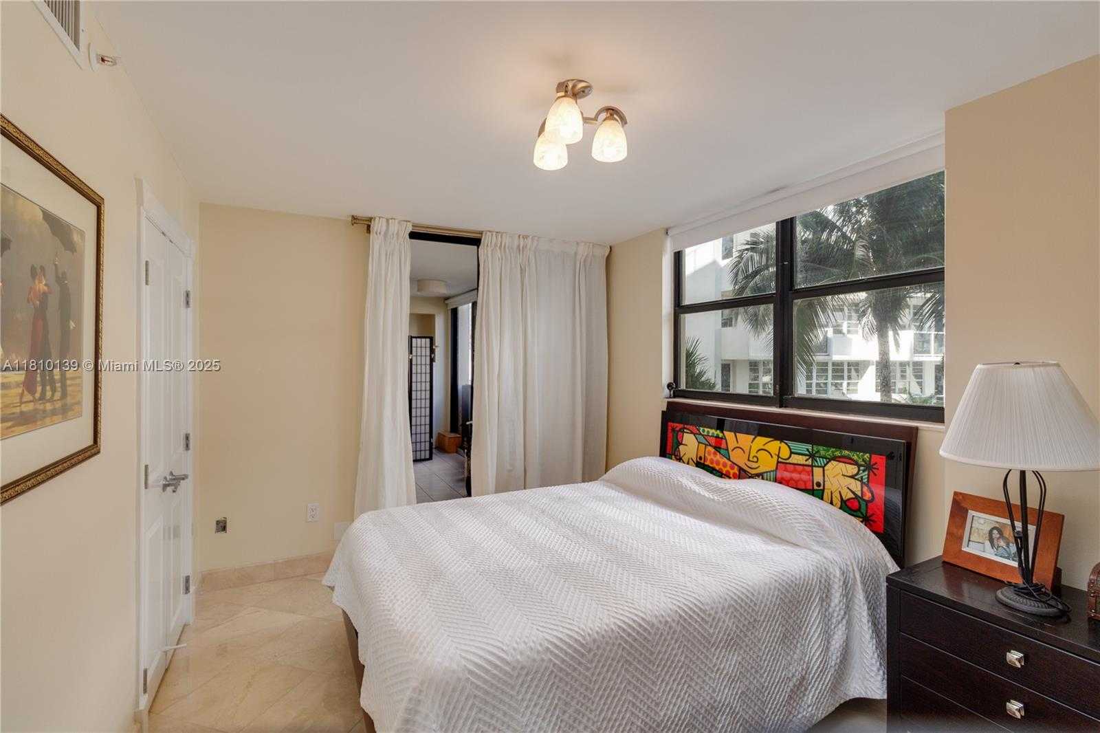 Small Image of 1623 COLLINS AVE #509, Miami Beach Number 10