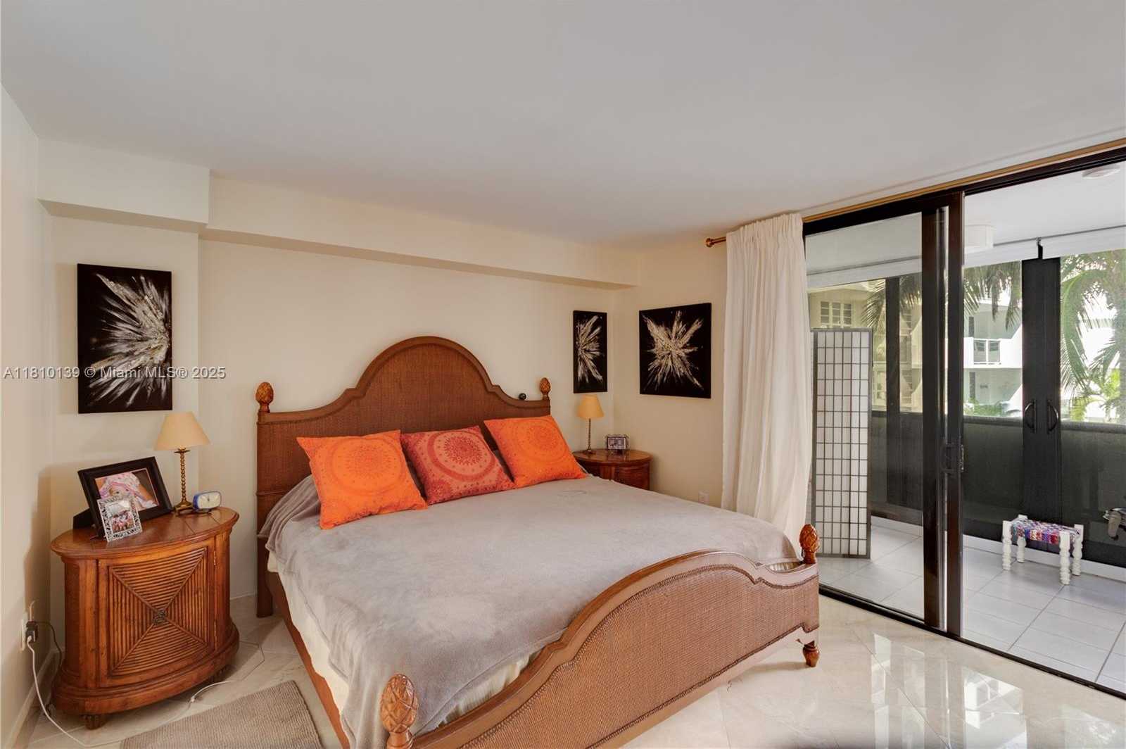 Small Image of 1623 COLLINS AVE #509, Miami Beach Number 14