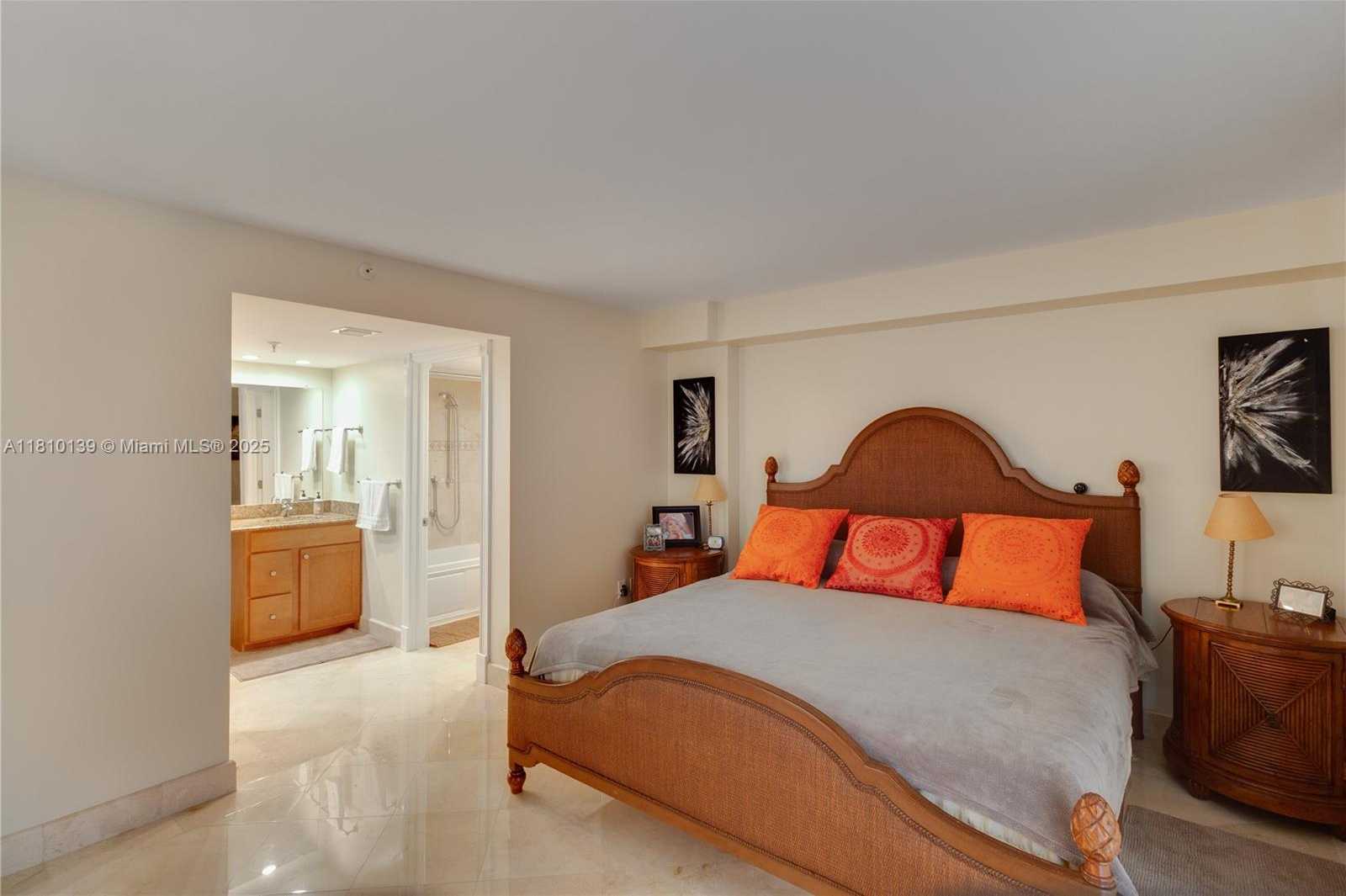 Small Image of 1623 COLLINS AVE #509, Miami Beach Number 15