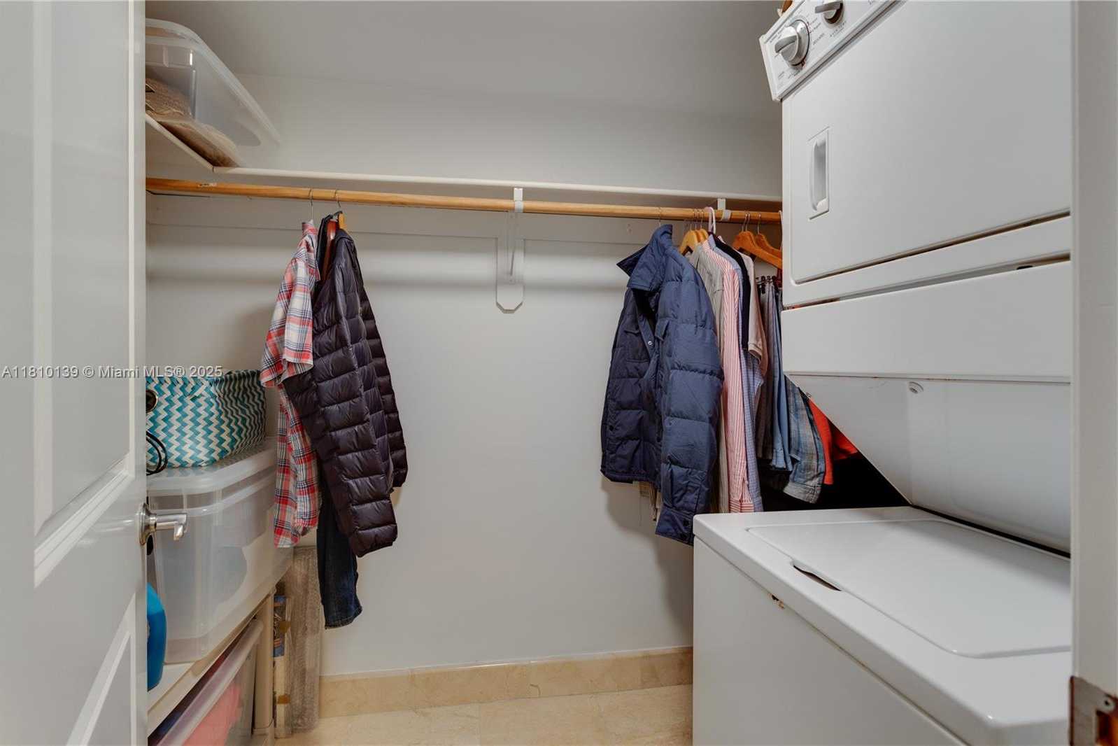 Small Image of 1623 COLLINS AVE #509, Miami Beach Number 19