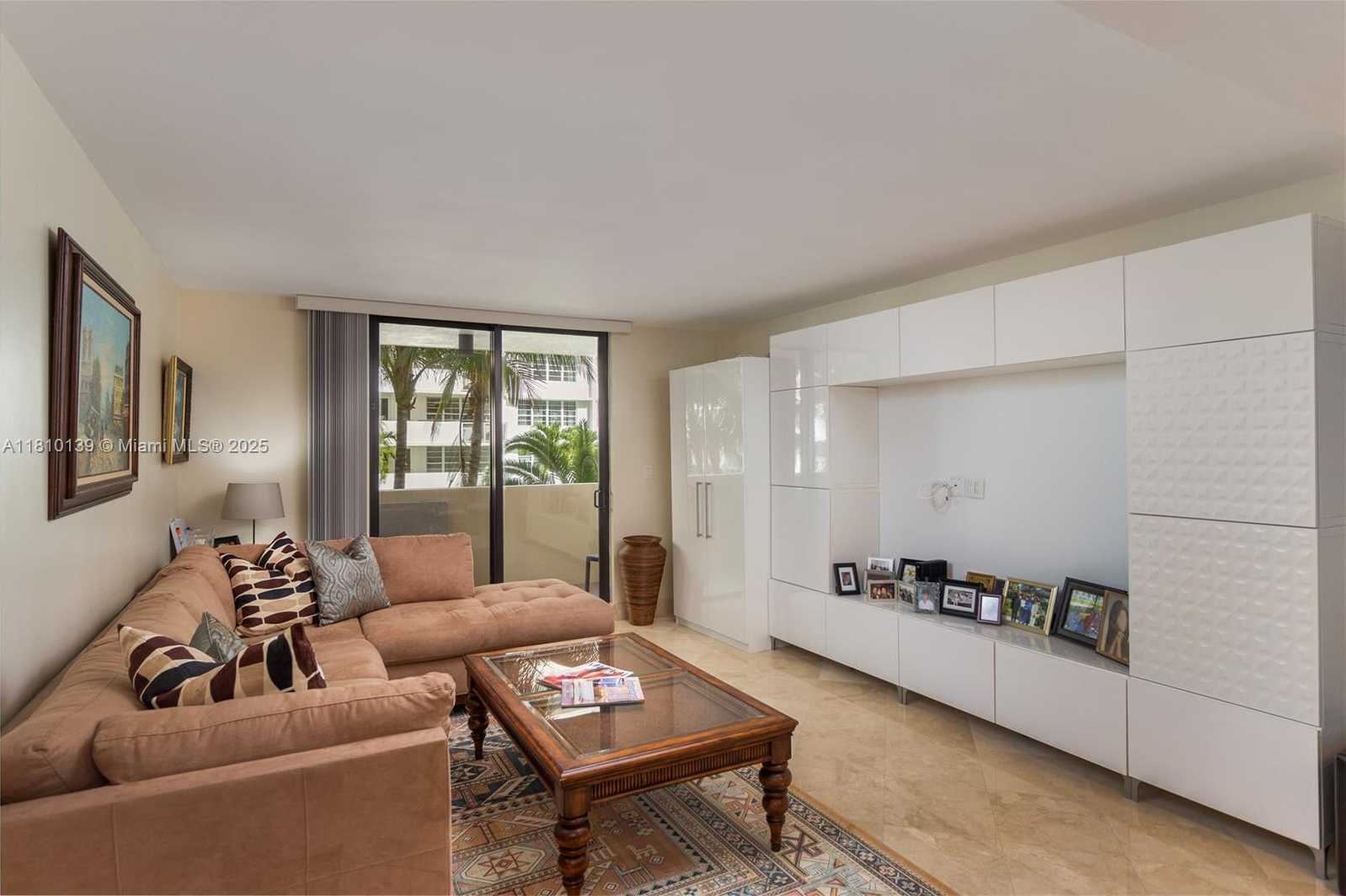 Small Image of 1623 COLLINS AVE #509, Miami Beach Number 3