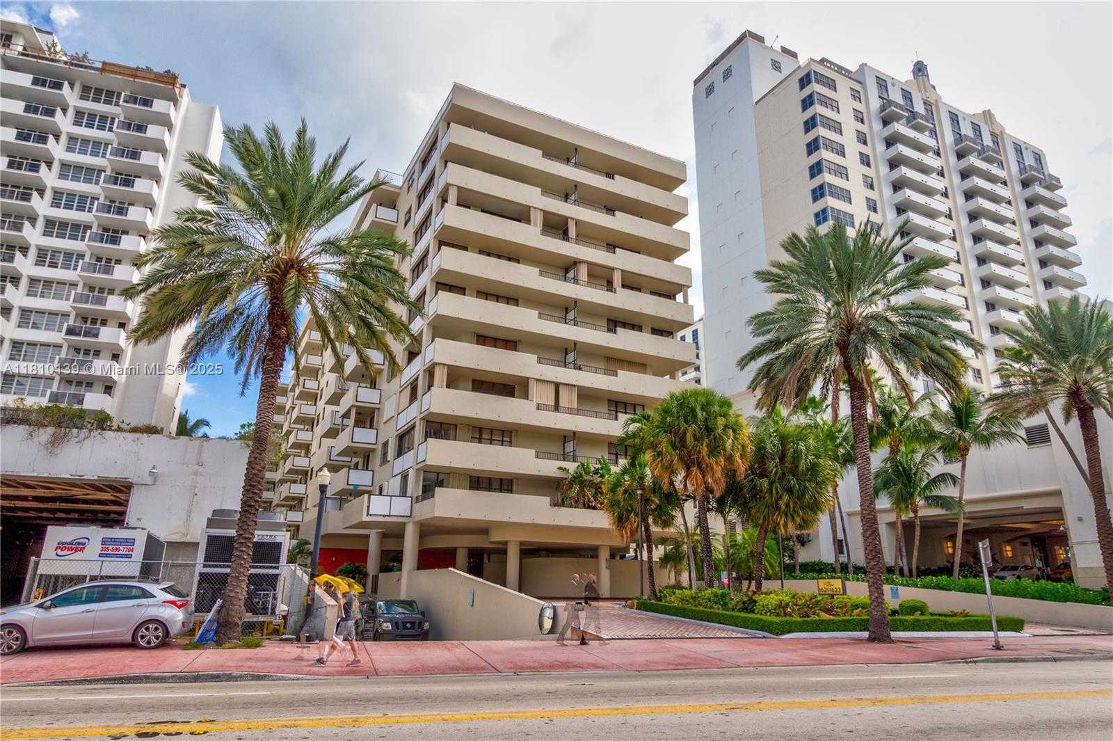 Small Image of 1623 COLLINS AVE #509, Miami Beach Number 31