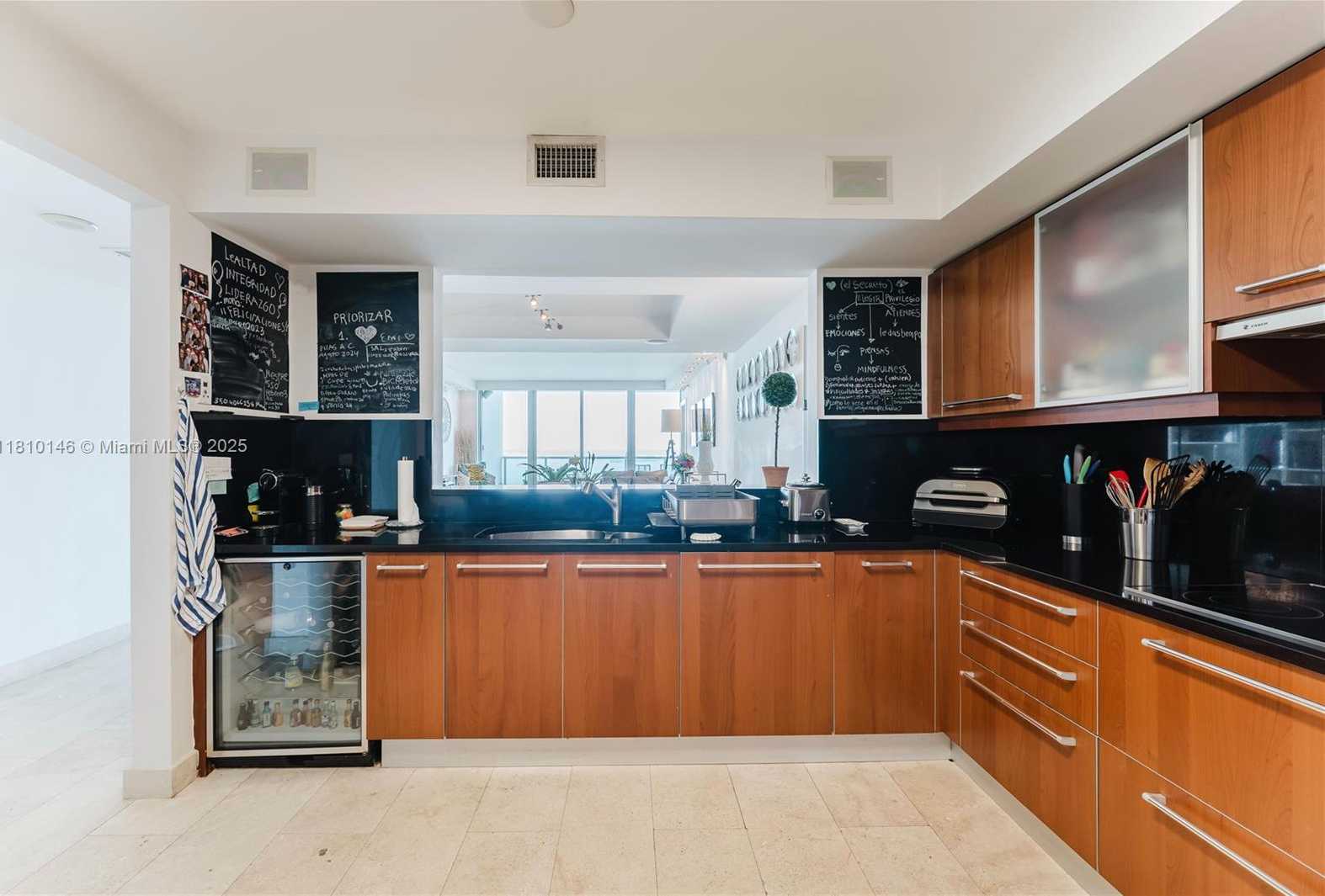 Small Image of 1331 BRICKELL BAY DR #2805, Miami Number 14