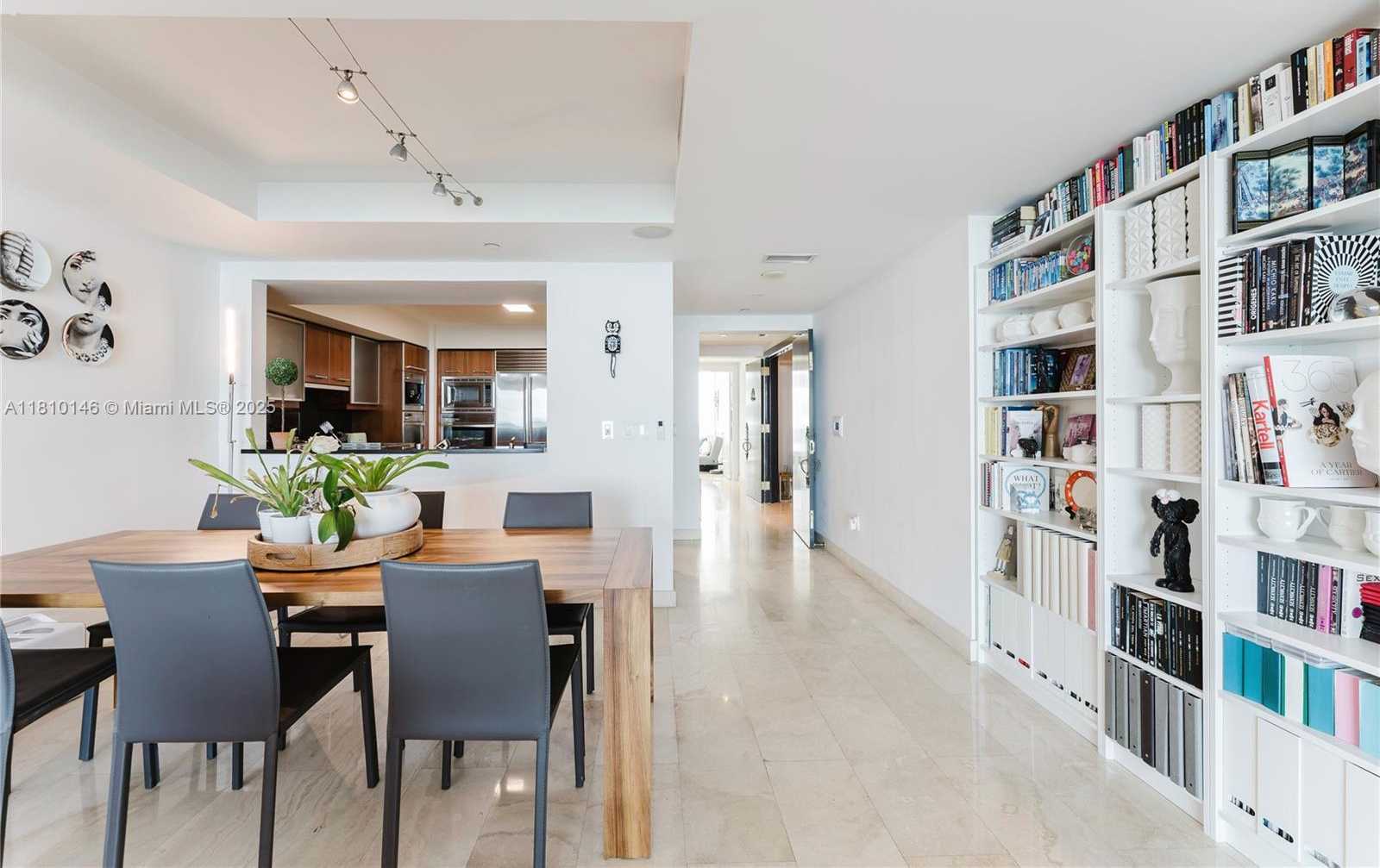 Small Image of 1331 BRICKELL BAY DR #2805, Miami Number 7