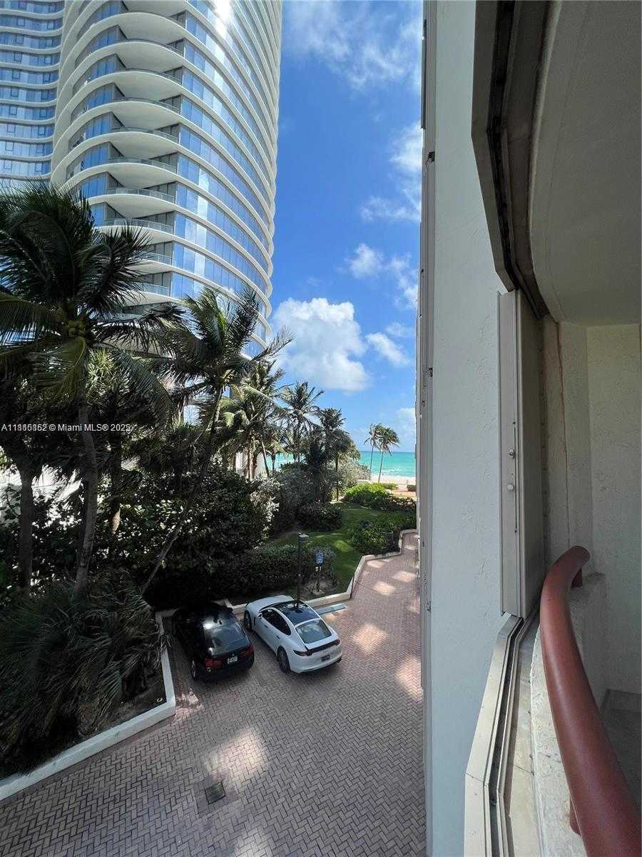 Small Image of 15645 Collins Ave, Sunny Isles Beach, FL 33160, USA Number 17
