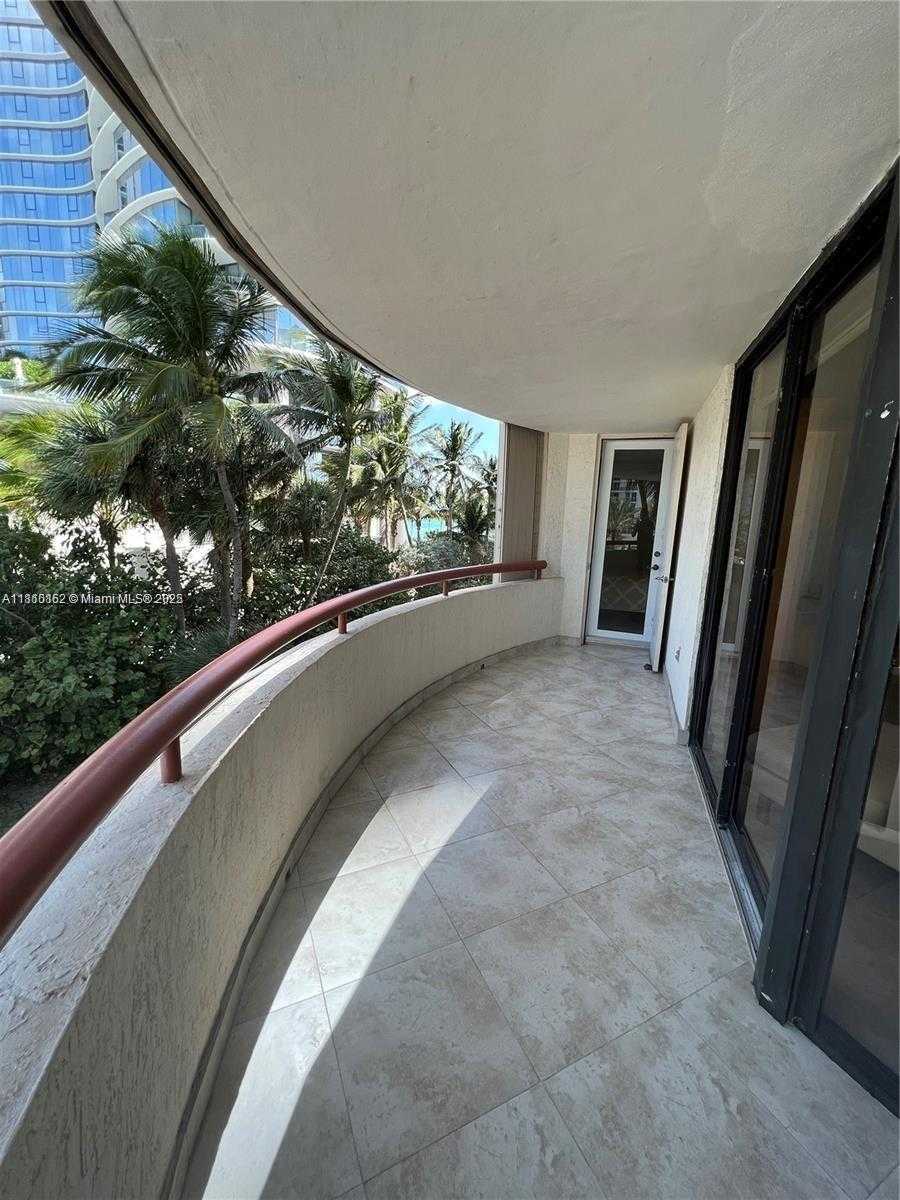 Small Image of 15645 Collins Ave, Sunny Isles Beach, FL 33160, USA Number 18