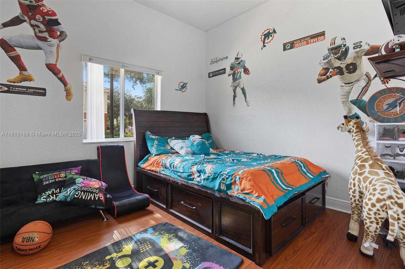Small Image of 3340 PALOMINO DR #214-2, Davie Number 12