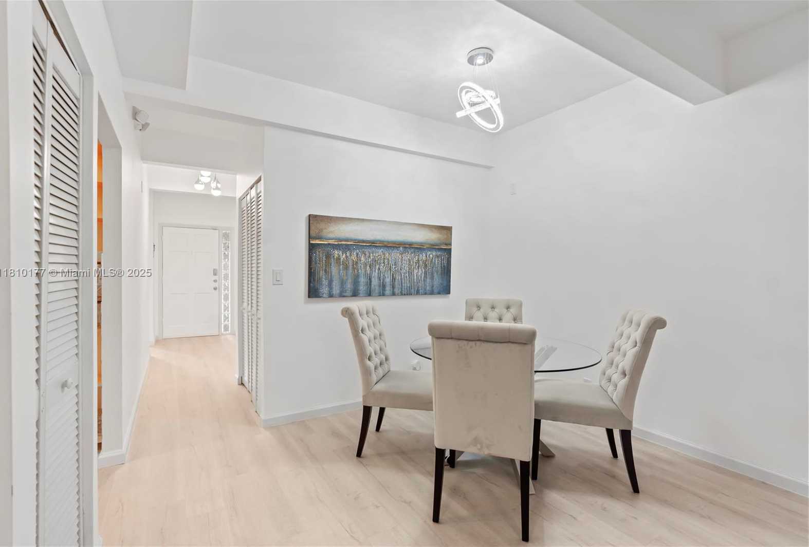 Small Image of 760 EAST COCO PLUM CIR, Plantation Number 19