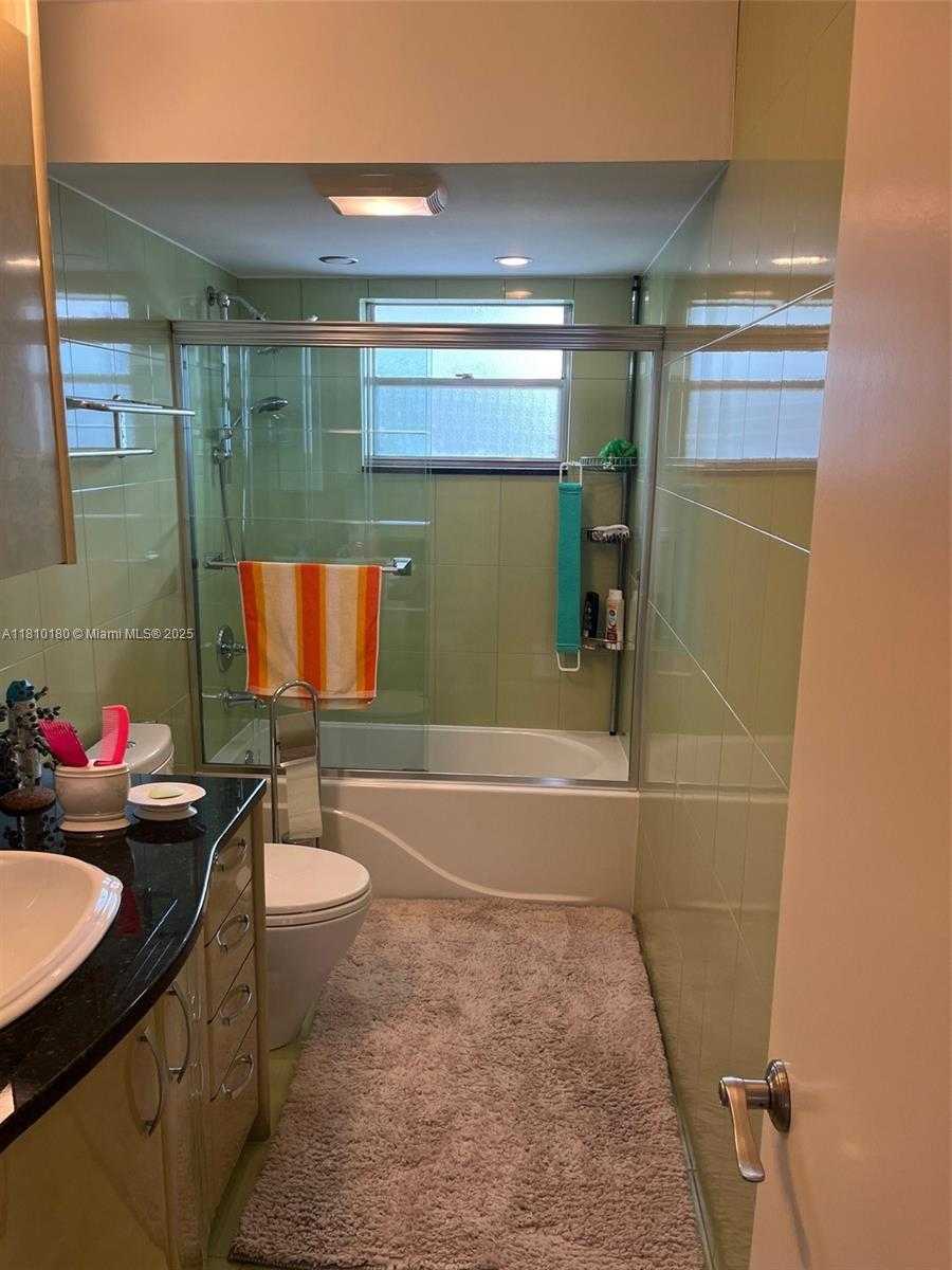 Small Image of 3551 NORTH EAST 169TH ST #301, North Miami Beach Number 21