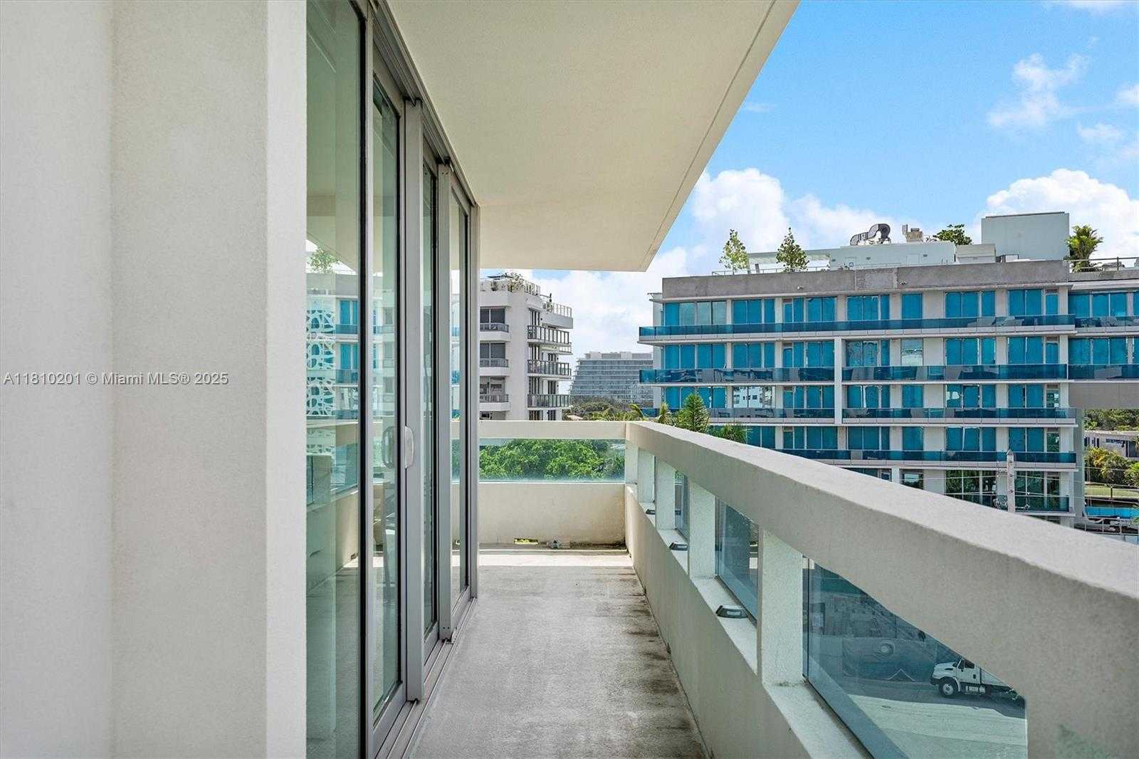 Small Image of 1025 92ND ST #707, Bay Harbor Islands Number 22