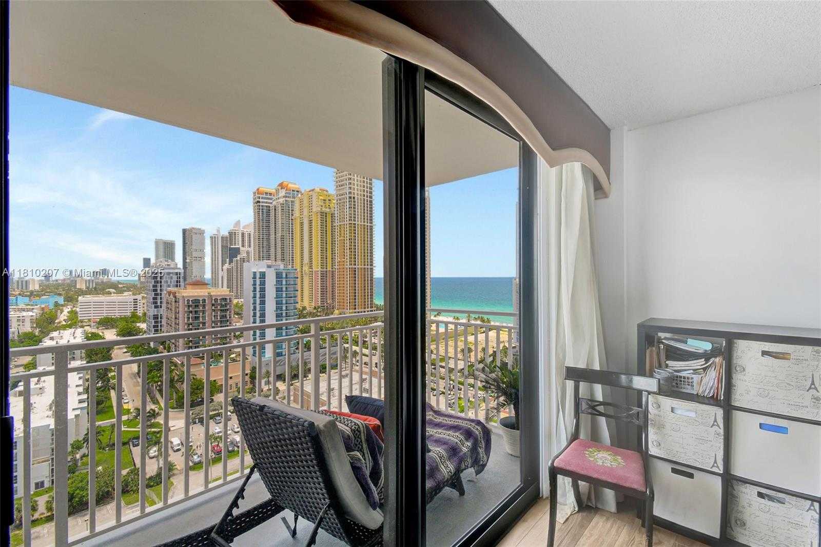 Small Image of 210 174TH ST #2212, Sunny Isles Beach Number 18