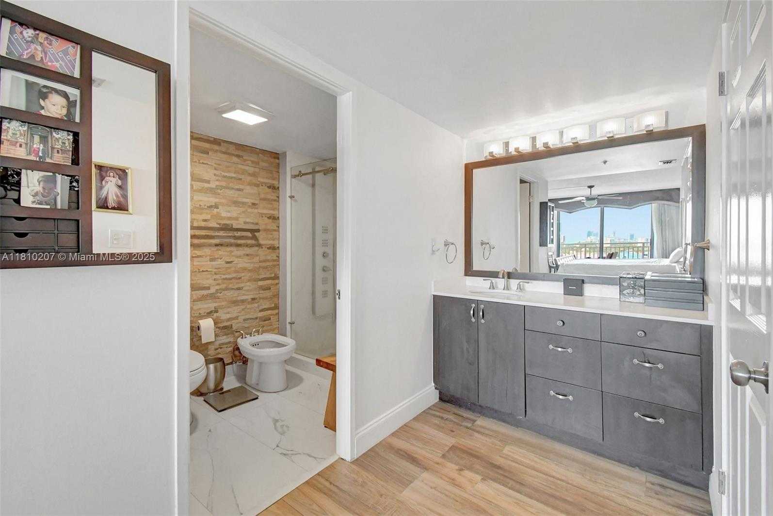 Small Image of 210 174TH ST #2212, Sunny Isles Beach Number 29