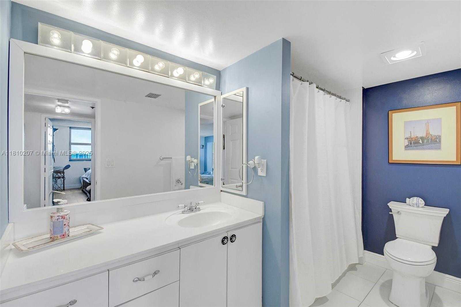 Small Image of 210 174TH ST #2212, Sunny Isles Beach Number 35