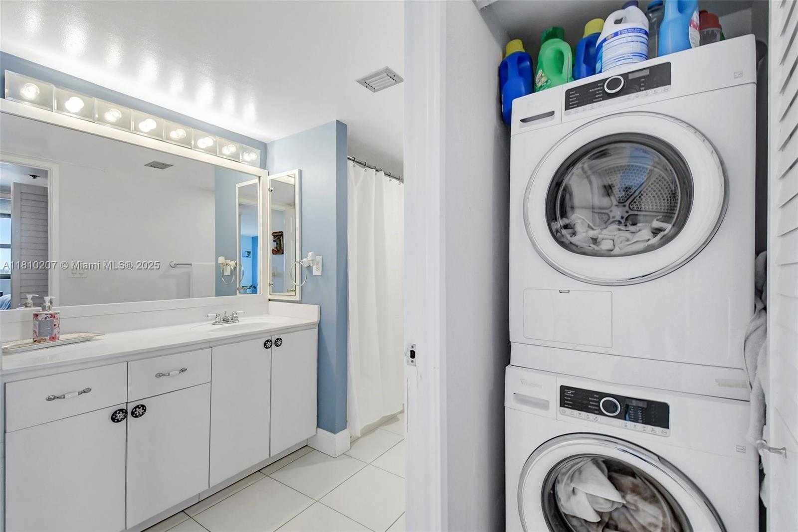 Small Image of 210 174TH ST #2212, Sunny Isles Beach Number 37