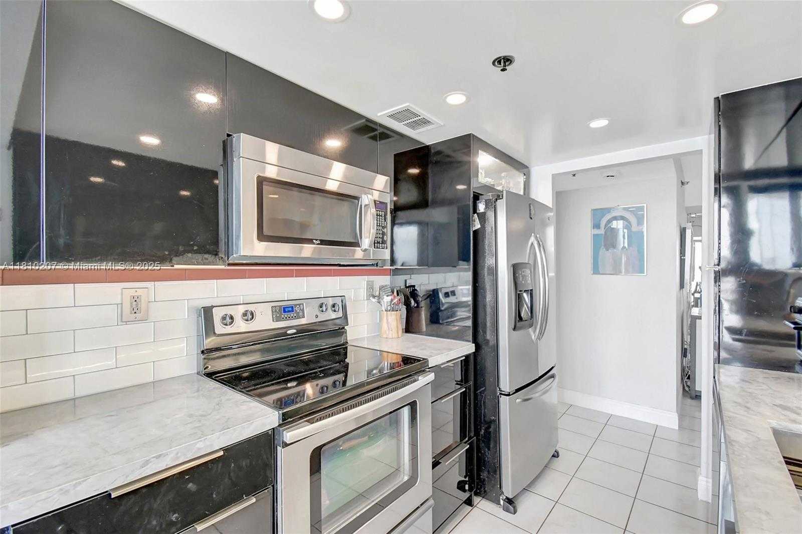 Small Image of 210 174TH ST #2212, Sunny Isles Beach Number 6