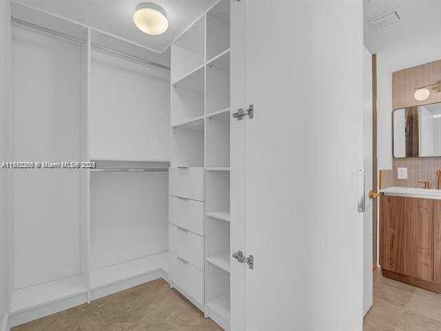Small Image of 4100 SALZEDO ST #901, Coral Gables Number 12
