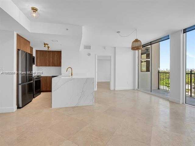 Small Image of 4100 SALZEDO ST #901, Coral Gables Number 2