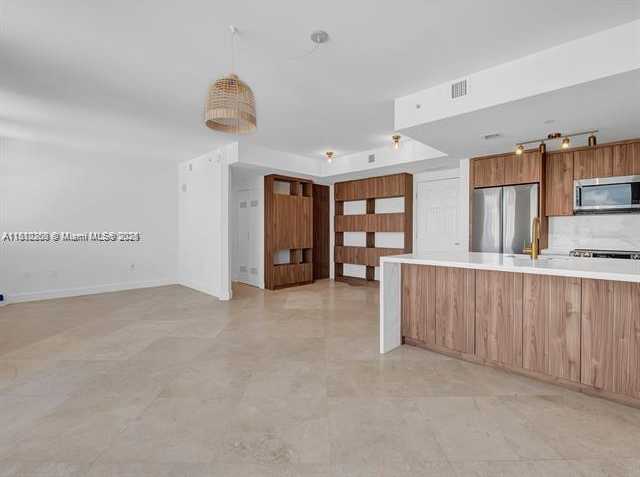 Small Image of 4100 SALZEDO ST #901, Coral Gables Number 24