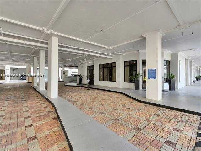 Small Image of 4100 SALZEDO ST #901, Coral Gables Number 40