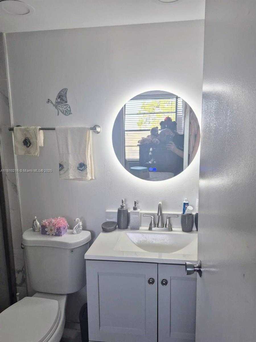 Small Image of 7320 NORTH WEST 18TH ST #204, Margate Number 5