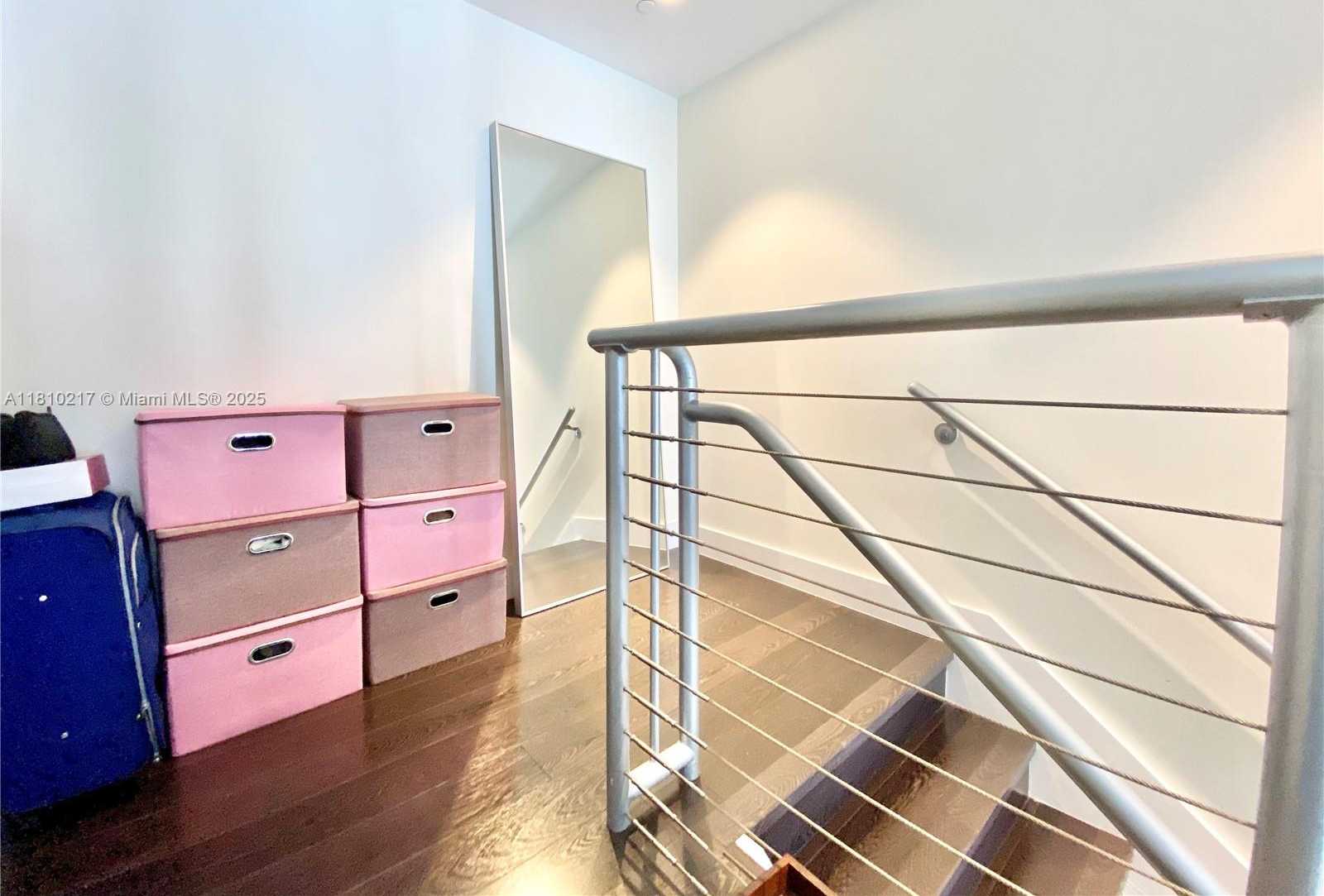 Small Image of 1060 BRICKELL AVE #801, Miami Number 14