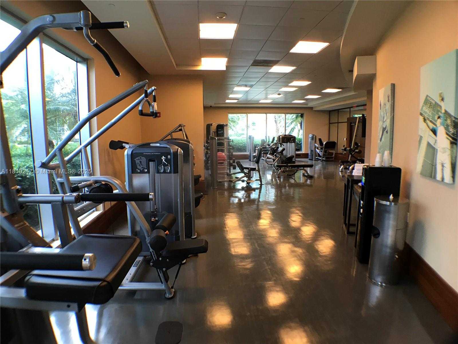 Small Image of 1060 BRICKELL AVE #801, Miami Number 21