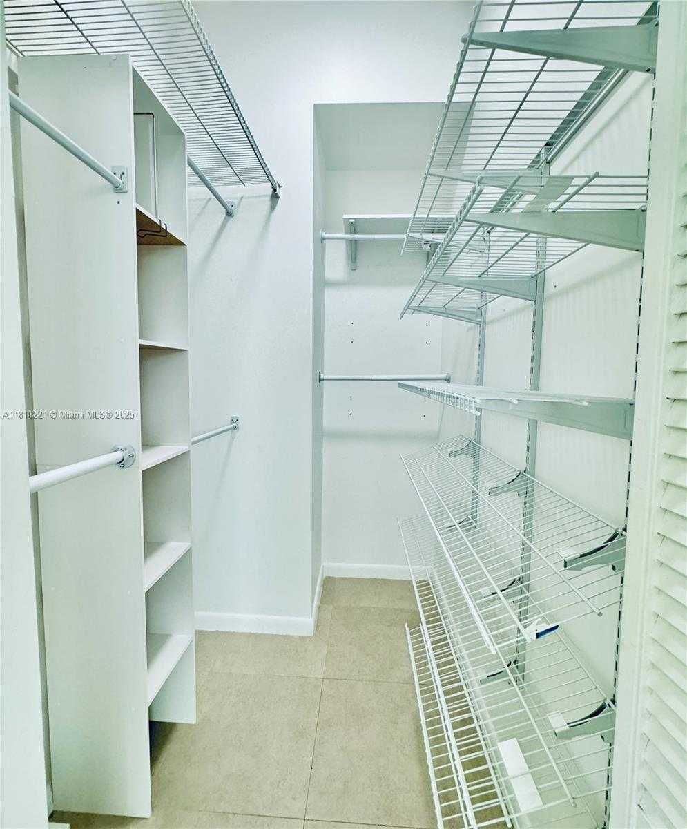 Small Image of 3470 EAST COAST AVE #H1006, Miami Number 12