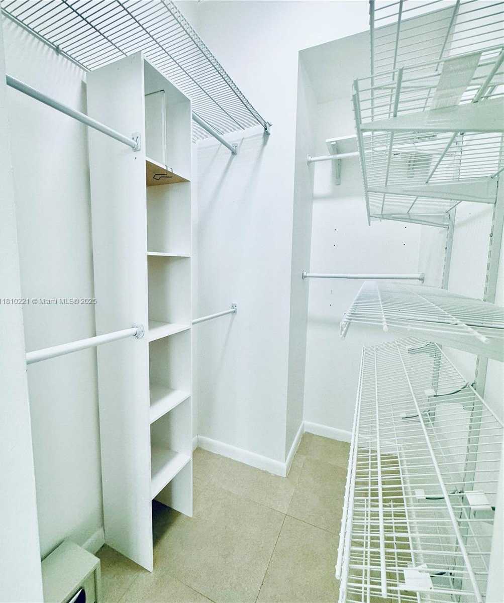 Small Image of 3470 EAST COAST AVE #H1006, Miami Number 13