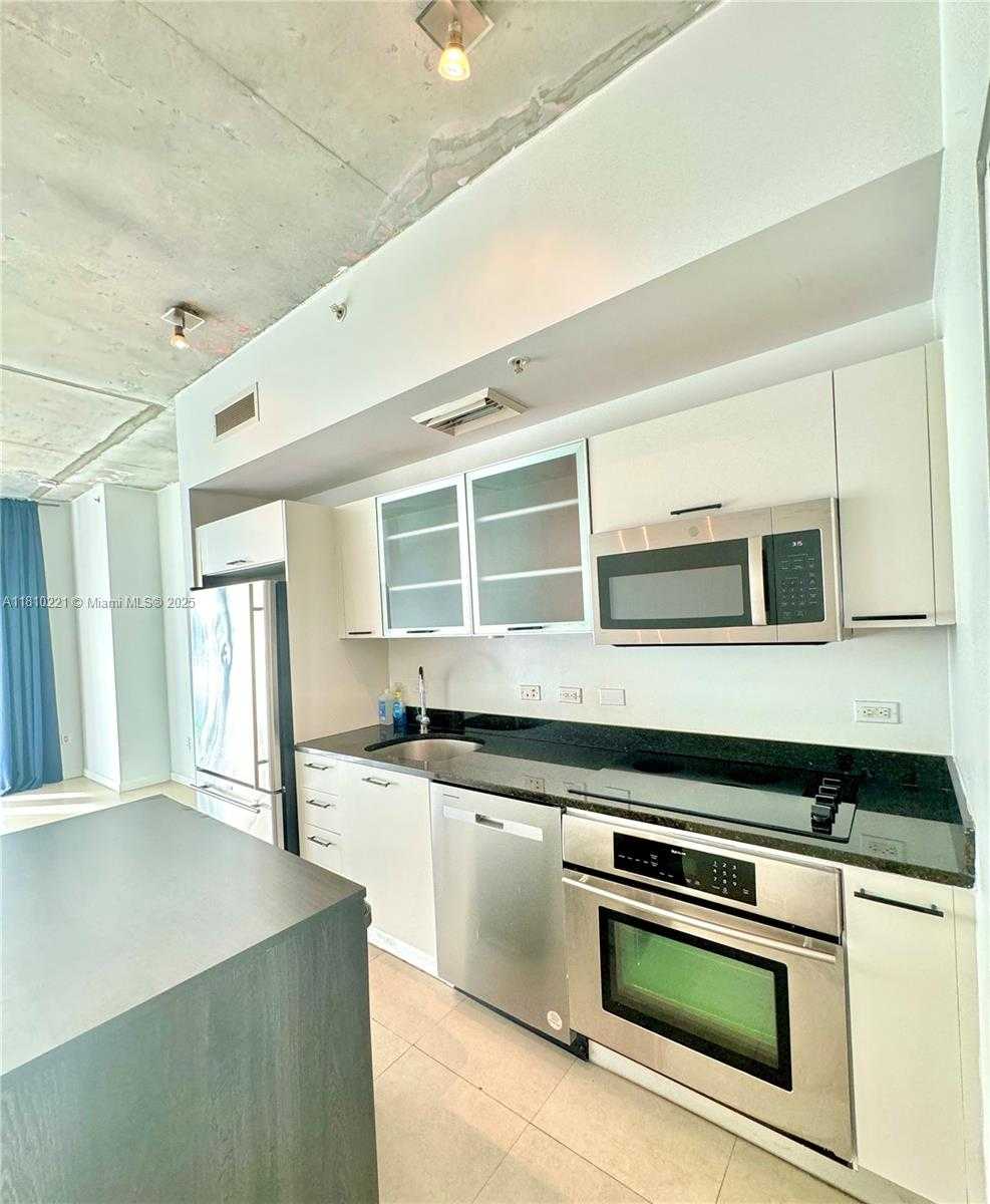 Small Image of 3470 EAST COAST AVE #H1006, Miami Number 2