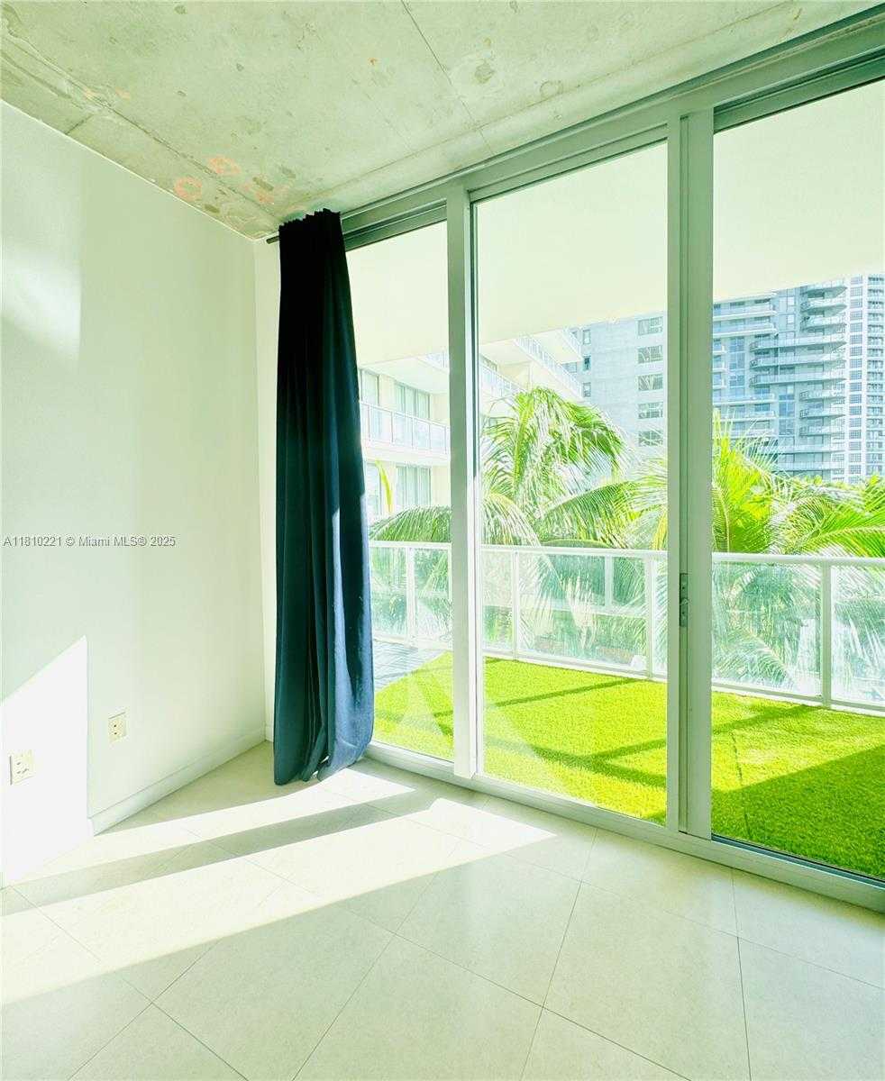 Small Image of 3470 EAST COAST AVE #H1006, Miami Number 4