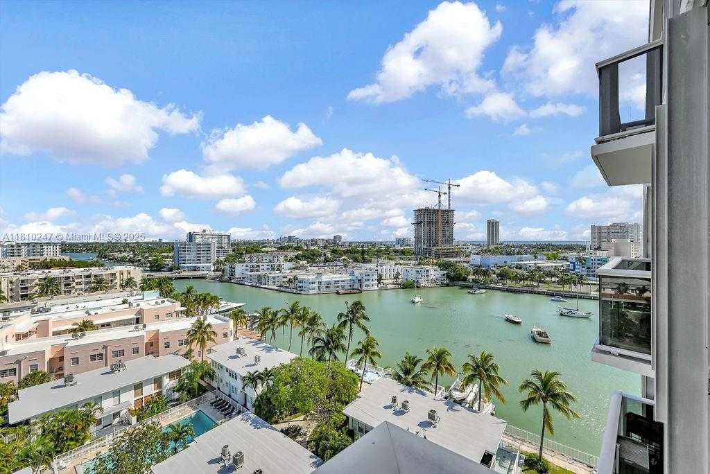 Small Image of 900 BAY DR #905, Miami Beach Number 2