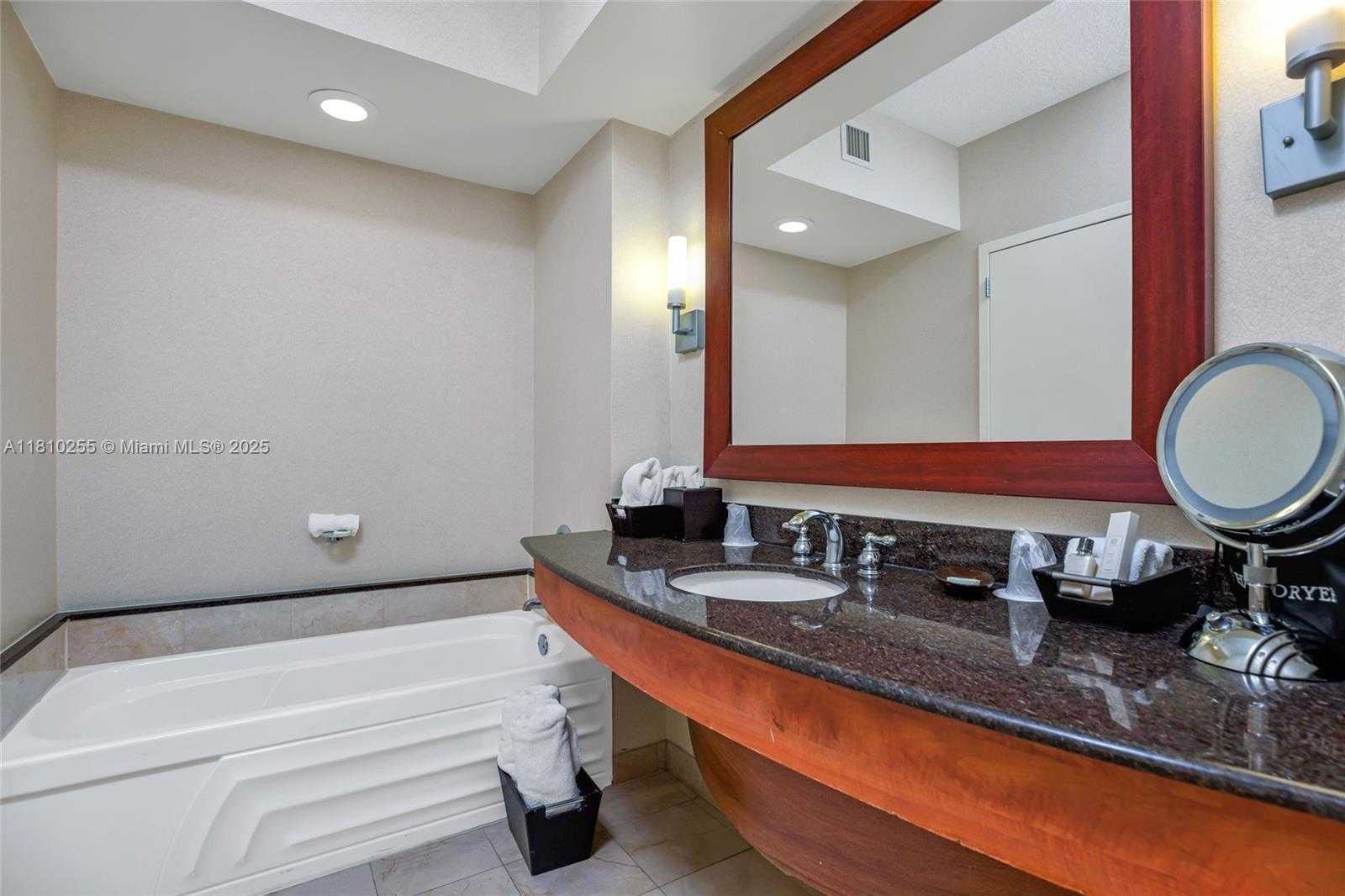 Small Image of 18001 COLLINS AVE #506, Sunny Isles Beach Number 15
