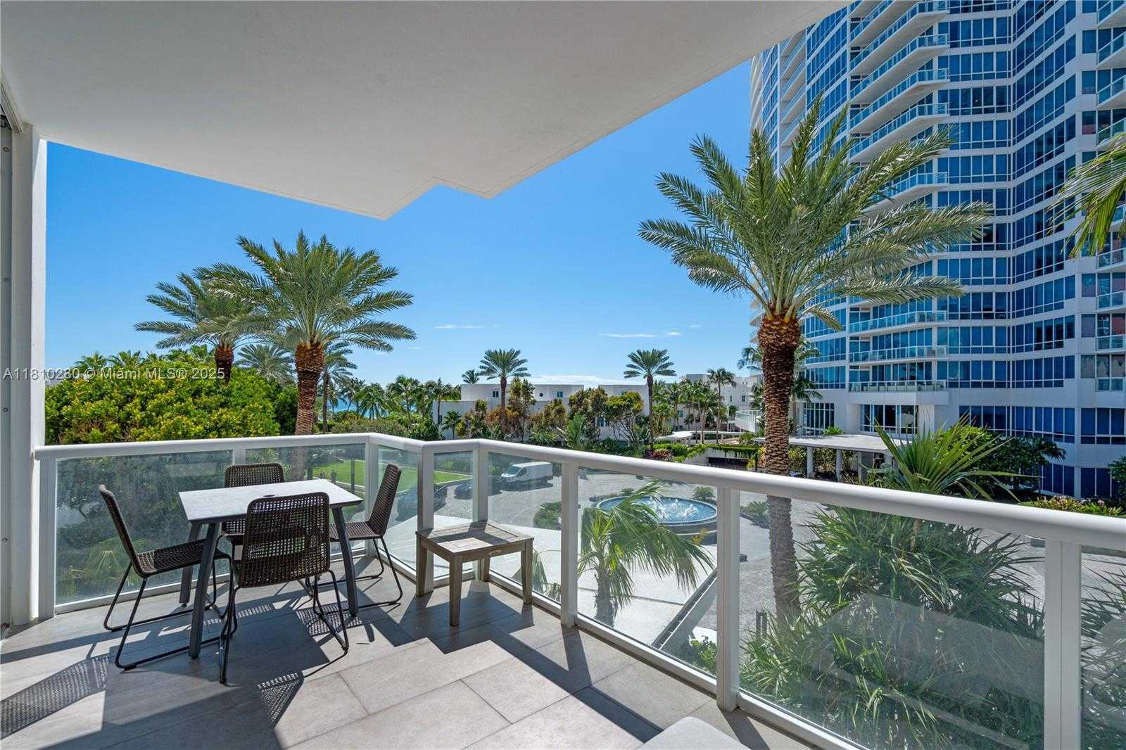 Small Image of 50 SOUTH POINTE DR #606, Miami Beach Number 2