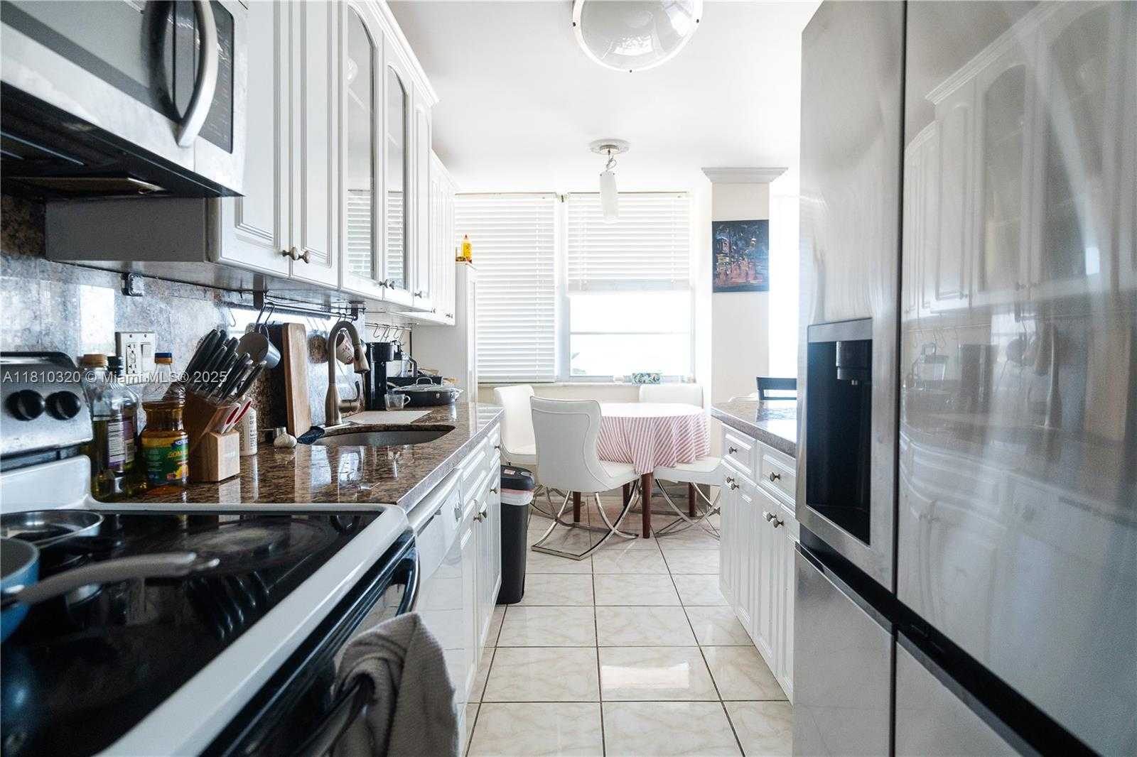 Small Image of 250 174TH ST #502, Sunny Isles Beach Number 6